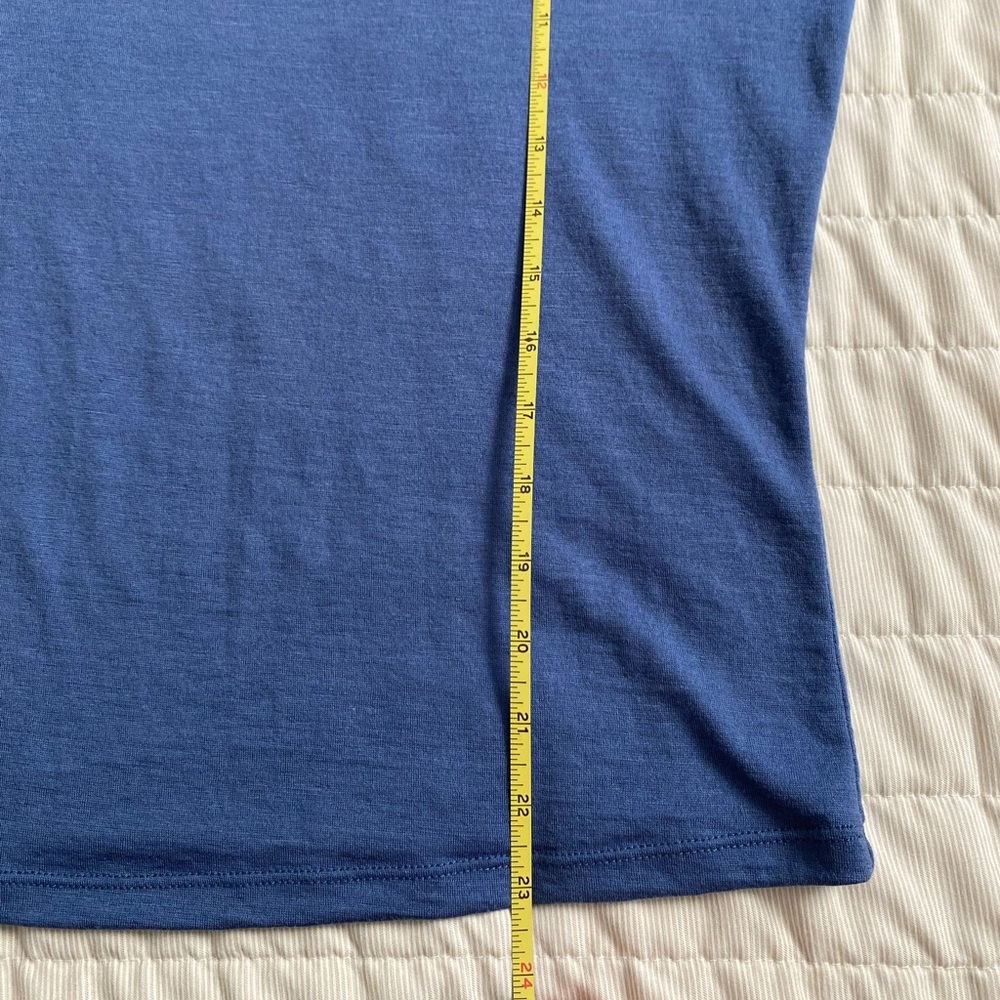 Unbound Women’s Slim Merino Crew Neck T-shirt - Picture 6 of 8